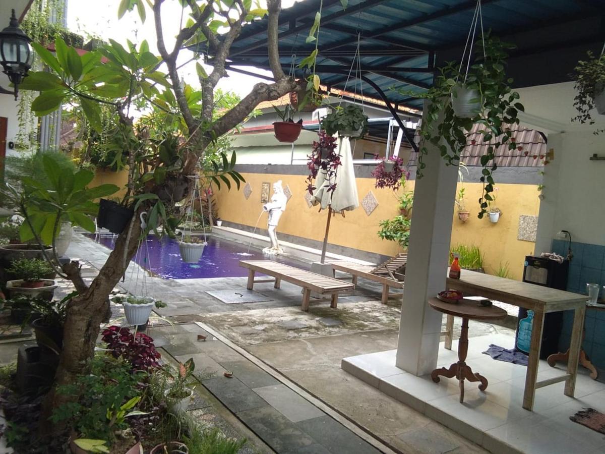 Sanata Yoga Guesthouse Canggu  Luaran gambar