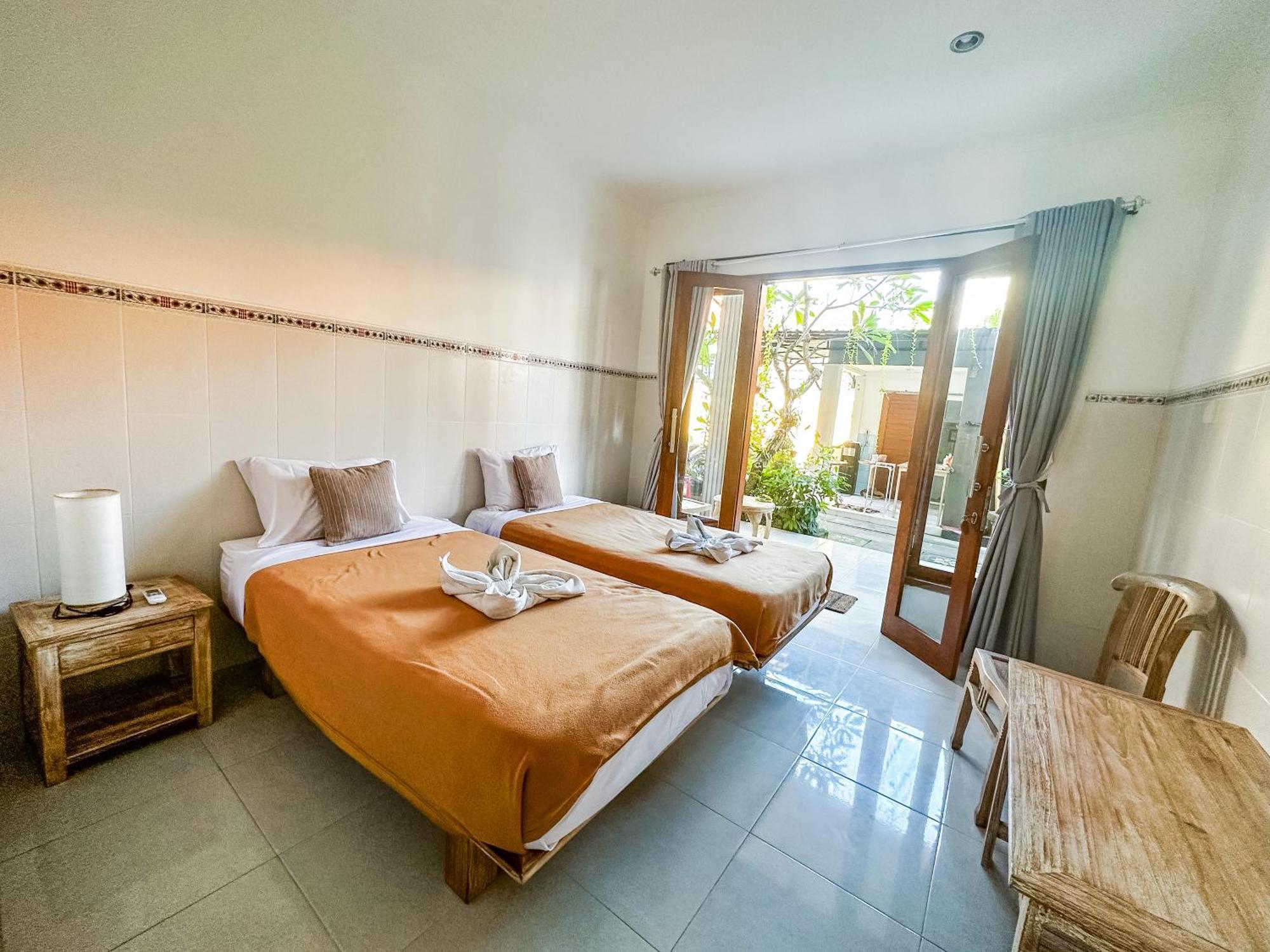 Sanata Yoga Guesthouse Canggu  Luaran gambar